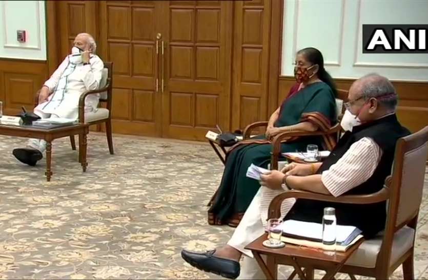 pm modi chairs cabinet meeting एक सप्ताह के भीतर पीएम आवास पर दूसरी कैबिनेट बैठक संपन्न