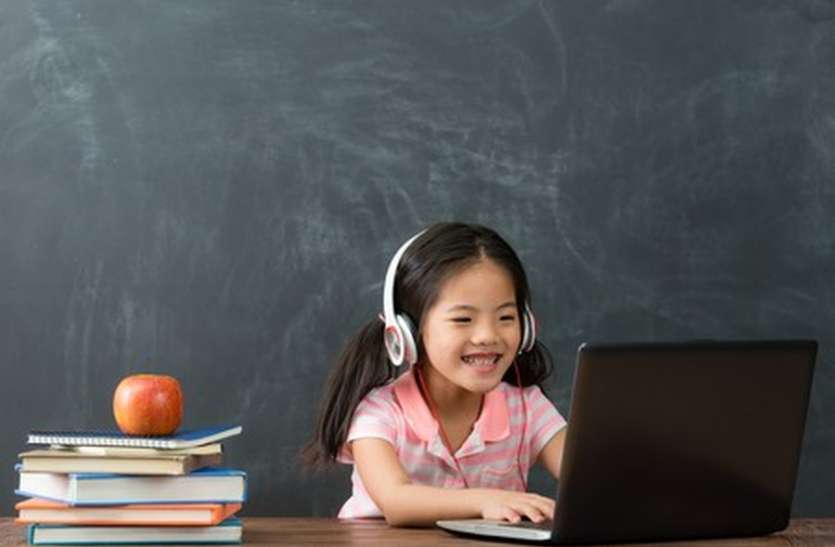 people have started booking laptops and mobiles for children ऑनलाइन स्टडी का क्रेज बढऩे के साथ ही मोबाइल व लैपटॉप हुए बच्चों के लिए बुक