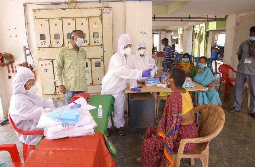 More than 98 lakh recovered from Corona, 250 people died in 24 hours देश में कोरोना से 98 लाख से ज्यादा लोग हुए रिकवर, 24 घंटे में 250 लोगों की मौत