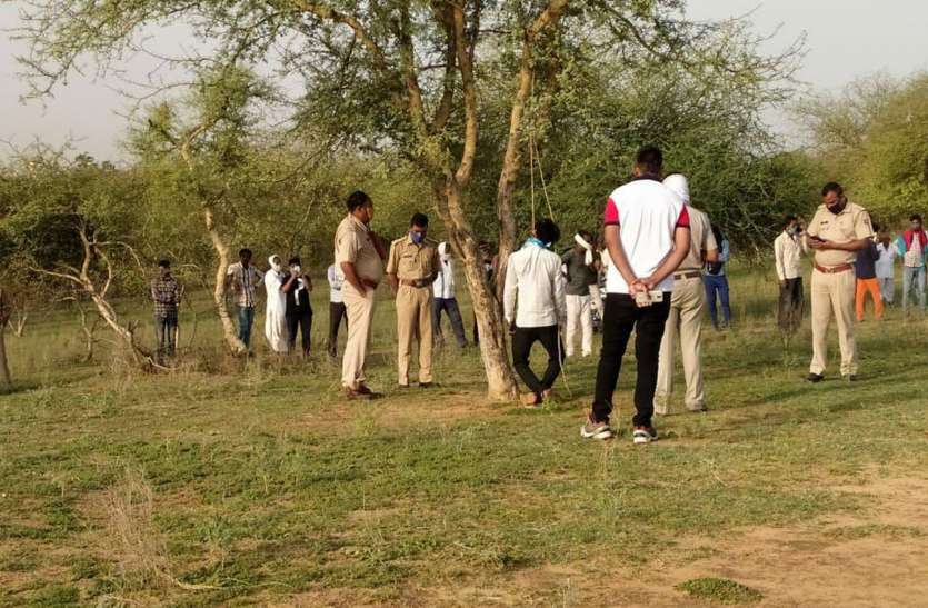 Dead body of young man found hanging tree नागौर में दो और युवकों के शव मिले, एक पेड़ लटका मिला तो दूसरे ने खाया जहर