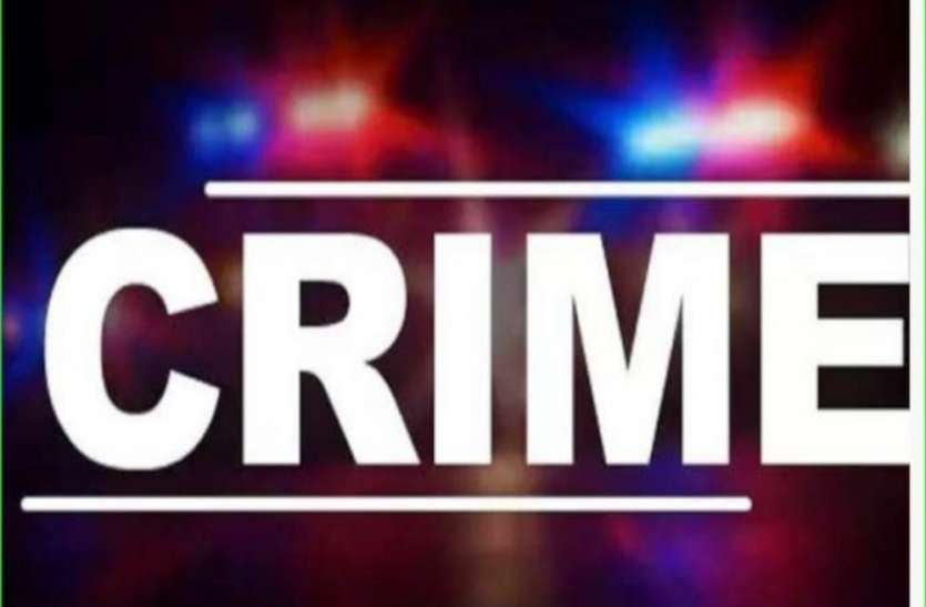 crime_3.jpg गाजियाबाद में माहौल बिगाड़ने की काेशिश, मंदिर में मूर्तियां खंडित की लोगों में गुस्सा