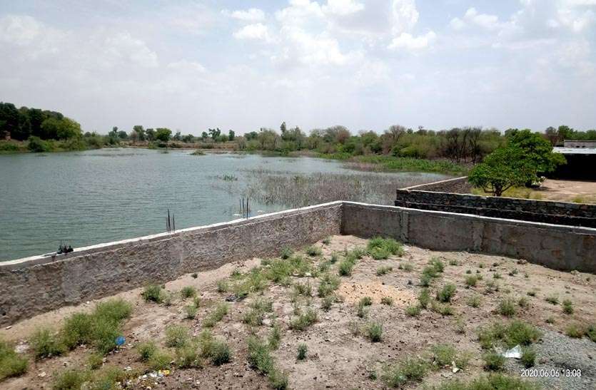 Speed of water arrival in lifeline Bisalpur Dam is still slow लाइफलाइन में पानी की आवक की रफ्तार अभी धीमी