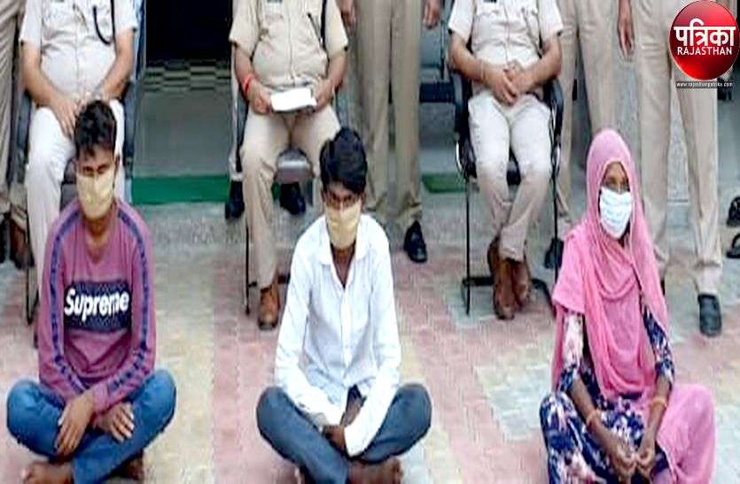 12 साल से चल रहा था प्रेम प्रसंग, परिवार नहीं माना तो शादी कर नहीं पाए, रिश्ते को फिर भी रखा कायम 12 साल से चल रहा था प्रेम प्रसंग, परिवार नहीं माना तो शादी कर नहीं पाए, रिश्ते को फिर भी रखा कायम