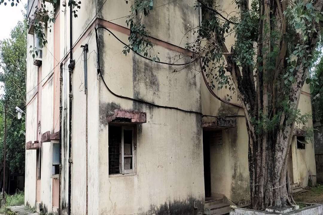 पुराना बीएसएनएल दफ्तर