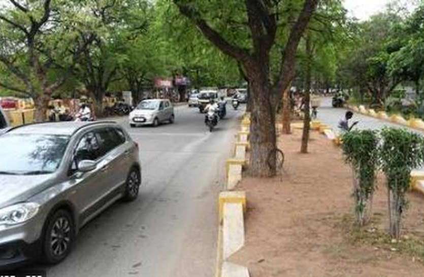 रेस कोर्स में सड़क किनारे होगा जिम, एम्फीथिएटर व रेस्टोरेंट रेस कोर्स में सड़क किनारे होगा जिम, एम्फीथिएटर व रेस्टोरेंट