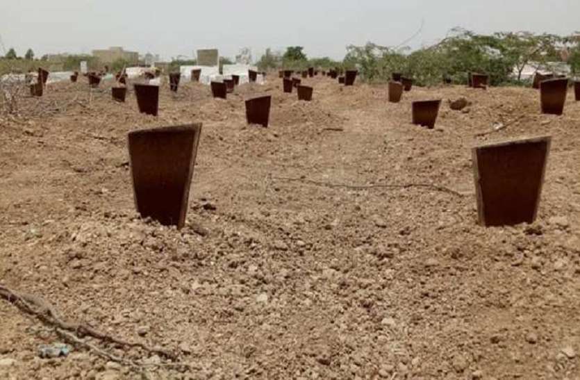 आखिर वक्त में क्या समाज और क्या सरकार, सबने छोड़ दिया साथ आखिर वक्त में क्या समाज और क्या सरकार, सबने छोड़ दिया साथ