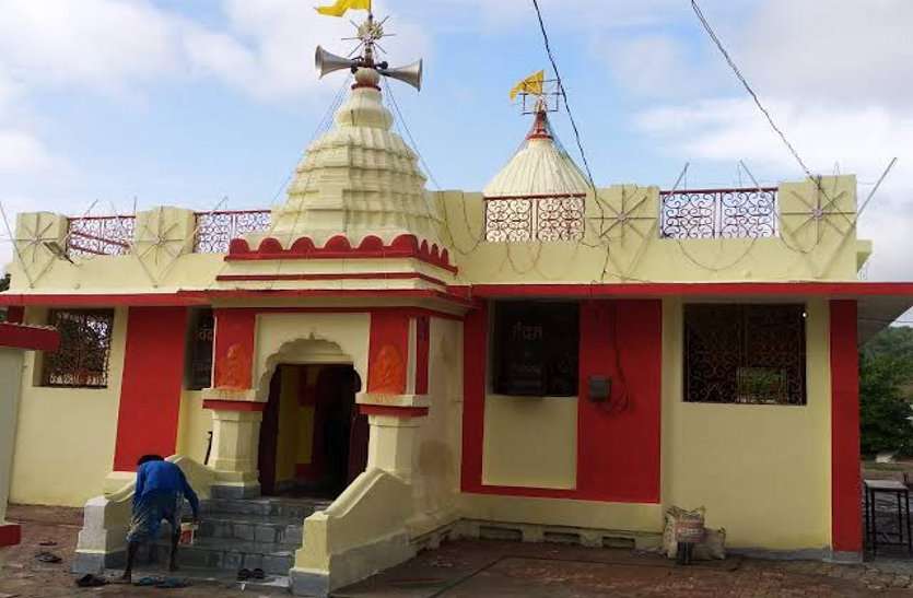 In the famous Rath Yatra festival, the corona infection will be overshadowed, based on the guideline, worship and darshan ... प्रसिद्ध रथयात्रा पर्व में कोरोना संक्रमण का साया, गाइड लाइन के आधार पर होगी पूजा और दर्शन ...