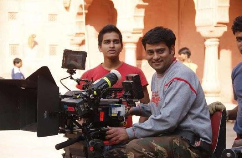 Udaipur में बनेगी FilmCity , जमीन चिंहित, इंवेस्टर्स तैयार, बस अनुमति का इंतजार Udaipur में बनेगी FilmCity , जमीन चिंहित, इंवेस्टर्स तैयार, बस अनुमति का इंतजार