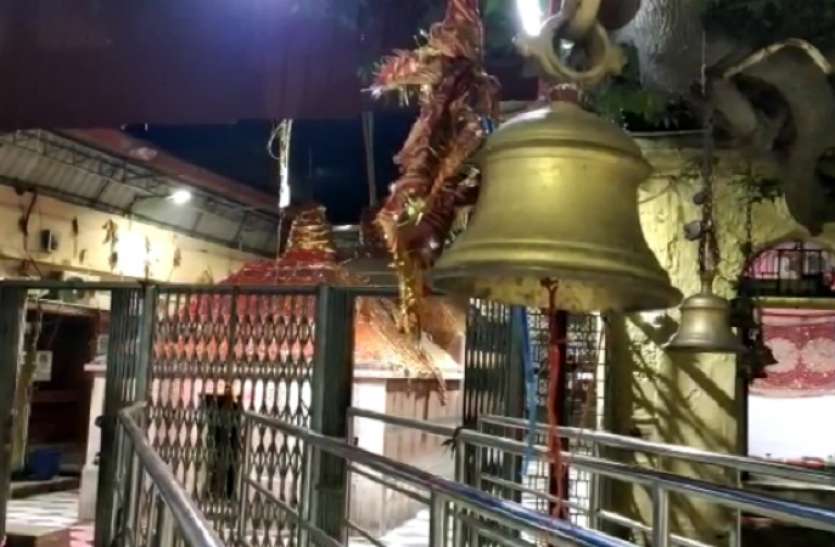 mandir- बढ़ रहे कोरोना के मरीज, अभी नहीं खुलेंगे धार्मिक स्थल, प्रशासन लेगा अंतिम निर्णय बढ़ रहे कोरोना के मरीज, अभी नहीं खुलेंगे धार्मिक स्थल, प्रशासन लेगा अंतिम निर्णय