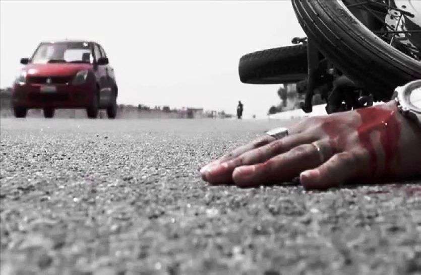 accident_ पांच लोग सवार थे एक बाइक पर, फिर ये हुआ सुबह—सुबह