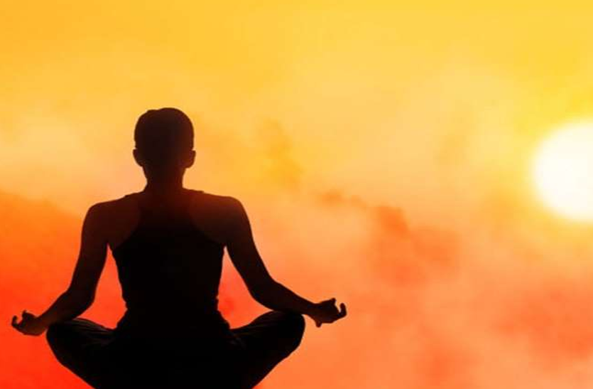 Yoga Day 2020: Coronavirus काल में विश्व के पहले योग विश्वविद्यालय में ताला, अद्भुत है यहां का इतिहास