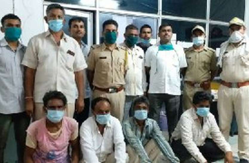ब्लैकमेलिंग देखिए कैसे हनीट्रेप से की जा रही लॉकडाउन में ब्लैकमेलिंग