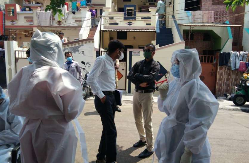 Coronavirus: गुजरात में बीते 24 घंटे में कोरोना के 563 नए मरीज, लगातार दसवें दिन मरीजों की संख्या 500 से ज्यादा Coronavirus: गुजरात में बीते 24 घंटे में कोरोना के 563 नए मरीज, लगातार दसवें दिन मरीजों की संख्या 500 से ज्यादा