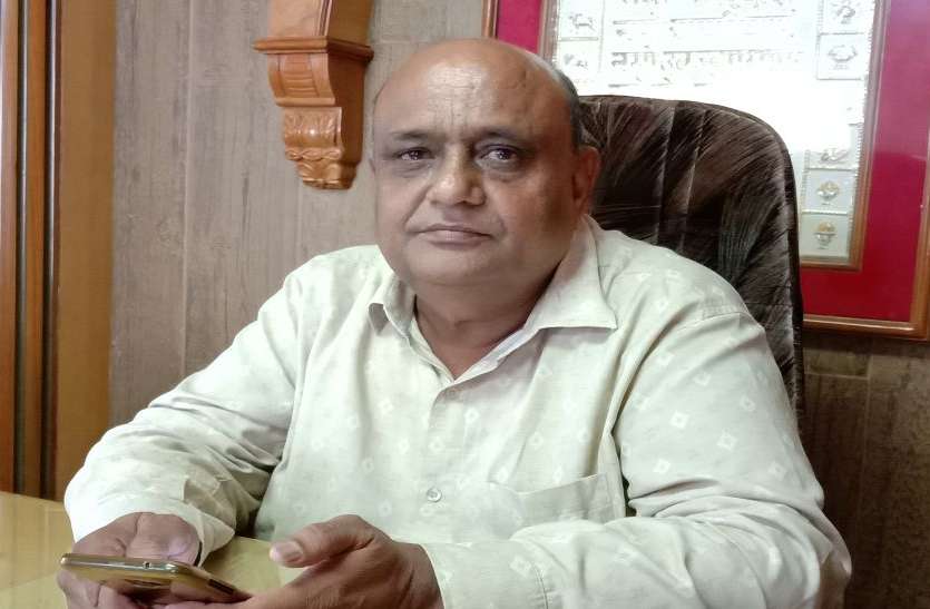 उद्योगों के लिए संकट का दौर, मिलकर हल करेंगे समस्याएं उद्योगों के लिए संकट का दौर, मिलकर हल करेंगे समस्याएं