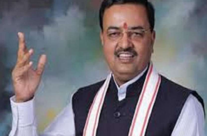 आगरा डीएम के नोटिस का जवाब नहीं दिया तो प्रियंका गांधी पर कड़ी कार्रवाई : केशव प्रसाद मौर्य आगरा डीएम के नोटिस का जवाब नहीं दिया तो प्रियंका गांधी पर कड़ी कार्रवाई : केशव प्रसाद मौर्य