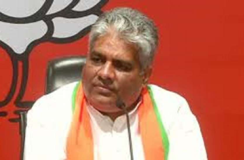 बंगाल में आ गया है परिवर्तन का समय- भूपेंद्र यादव Political war game: बंगाल में आ गया है परिवर्तन का समय- भूपेंद्र यादव