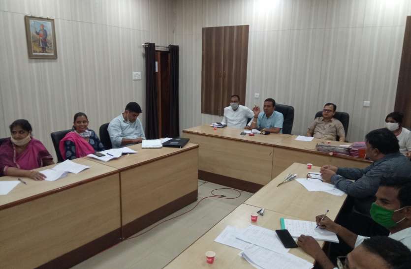 नगर निगम की भवन अनुमति समिति की बैठक। एकलिंगगढ़ छावनी के पास 40 भूखंडों की निर्माण स्वीकृति जल्द देंगे
