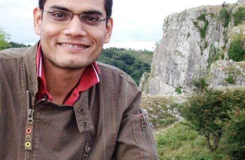 yogen_shah.jpg कभी 50 कदम भी चलना नहीं था संभव, अब दुनिया को पैदल नापने निकले योगेन