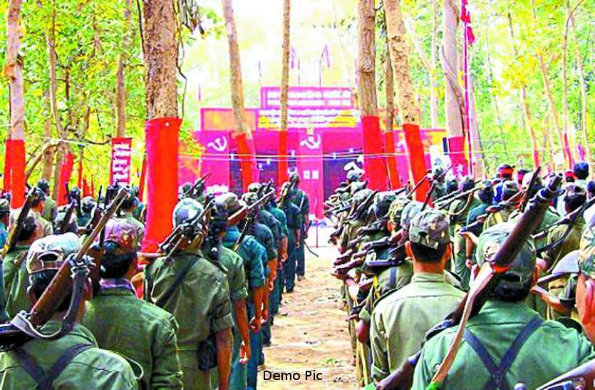दंतेवाड़ा पुलिस ने तैयार की नक्सलियों की हाईटेक कुंडली, प्लानिंग कर देगा आपको हैरान दंतेवाड़ा पुलिस ने तैयार की नक्सलियों की हाईटेक कुंडली, प्लानिंग कर देगा आपको हैरान