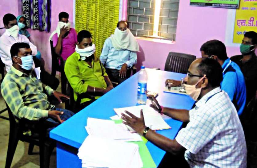 Villagers of Mousra took decision to protect against corona infection, made their own law ... कोरोना संक्रमण से बचाव के लिए मुसरा के ग्रामवासियों ने लिया निर्णय, बनाया अपना कानून ...