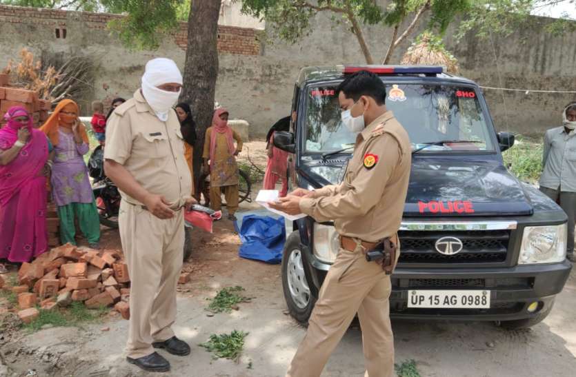 28j1.jpeg हत्याराेपी बाेला, पड़ोसी के साथ रंगरलियां मना रही थी पत्नी, इसलिए कर दी हत्या
