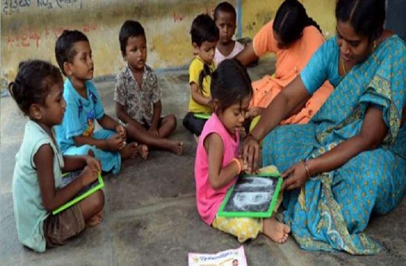 1.75 लाख लाभार्थियों का आंकड़ा जुटा रहा आईसीडीएस, डिजिटलीकरण के बाद मिलेगा सीधा लाभ 1.75 लाख लाभार्थियों का आंकड़ा जुटा रहा आईसीडीएस, डिजिटलीकरण के बाद मिलेगा सीधा लाभ