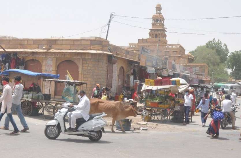 सेना के दो जवान जांच में कोरोना पॉजिटिव, नौ दिन बाद खुला हनुमान चौराहा सेना के दो जवान जांच में कोरोना पॉजिटिव, नौ दिन बाद खुला हनुमान चौराहा