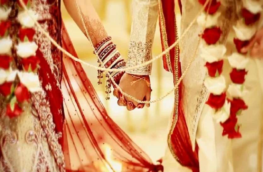 प्यार में धोखा देने पर हो सकती है सार्वजनिक फजीहत और लाखों खर्च प्यार में धोखा देने पर हो सकती है सार्वजनिक फजीहत और लाखों खर्च