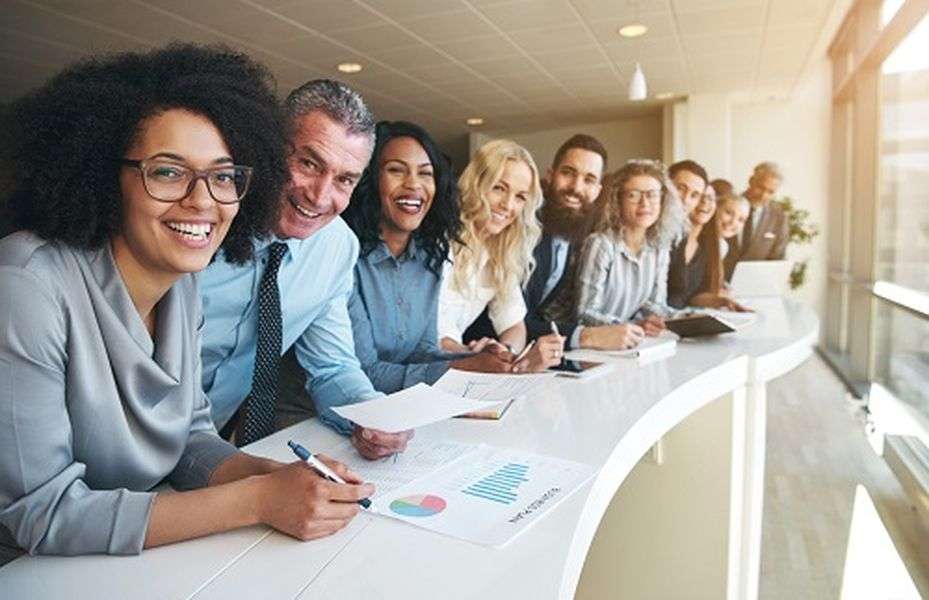 क्या आप भी परेशान हैं ऑफिस के वर्क कल्चर से? जानिये क्या है इसका कारण