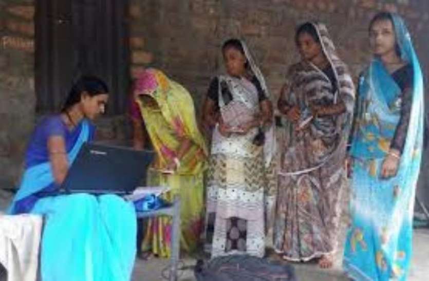 3003.jpg Meerut: ग्रामीण क्षेत्रों में डिजिटल पेमेंट को बढ़ावा देंगी ये महिला, जानिए पूरा मामला