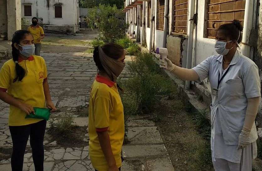 435 परीक्षार्थी रहे अनुपस्थित 435 परीक्षार्थी रहे अनुपस्थित