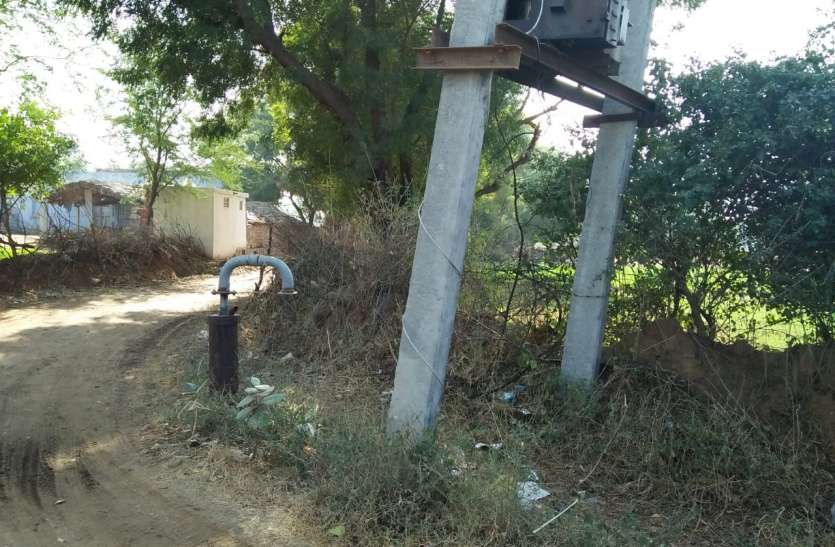 करोड़ों का बजट ठिकाने लगाने पर भी नहीं हो रहे कण्ठ तर करोड़ों का बजट ठिकाने लगाने पर भी नहीं हो रहे कण्ठ तर