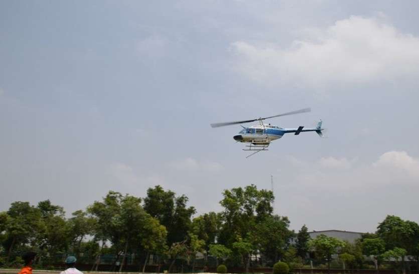 helicopter.jpg टिड्डी हमले को तैयार, बॉर्डर पर आज से हेलीकॉप्टर तैनात