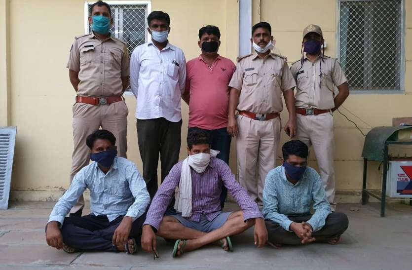 हनी ट्रैप : पॉवर ऑफ अटॉर्नी, वसीयतनामा व बेचाननामा जब्त हनी ट्रैप : पॉवर ऑफ अटॉर्नी, वसीयतनामा व बेचाननामा जब्त