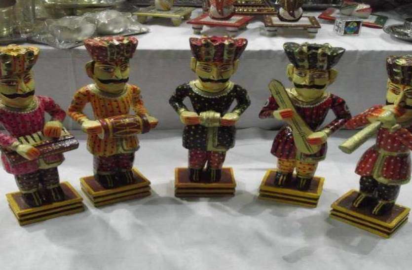handicraft- एक फीसदी निर्यात भी भारत की ओर शिफ्ट होता है, तो भारत को मिल सकते है 25 अरब डॉलर के नए ऑर्डर handicraft- एक फीसदी निर्यात भी भारत की ओर शिफ्ट होता है, तो भारत को मिल सकते है 25 अरब डॉलर के नए ऑर्डर