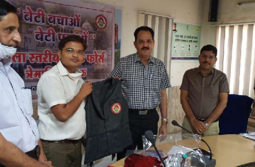 बेटियों का विकास हमारा सामूहिक दायित्व बेटियों का विकास हमारा सामूहिक दायित्व