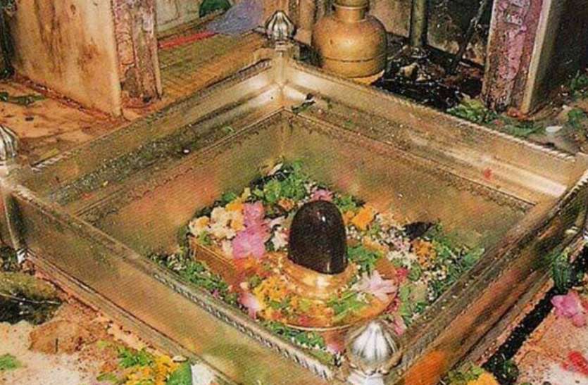 Kashi Vishwanath Temple सावन में घर बैठे मंगाइये 251 रुपये में काशी विश्वनाथ का प्रसाद