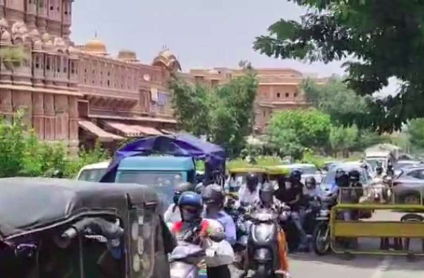 corona_in_jaipur.jpg राजस्थान के 20 जिलों में मिले कोरोना संक्रमित, उदयपुर में मिले सबसे ज्यादा रोगी