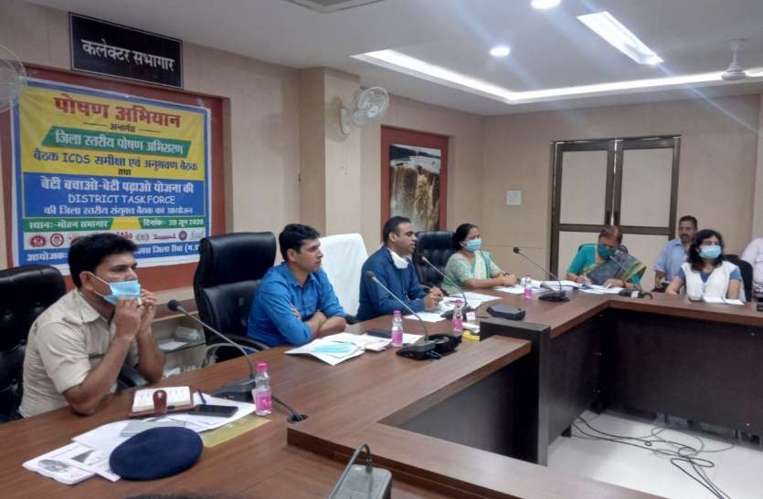 Collector Ilaiah Raja T said to boycott embryo testers कलेक्टर इलैया राजा टी ने कहा भ्रूण परीक्षण करने वालों का सामाजिक बहिष्कार करें, इनकी खुलेगी फाइल