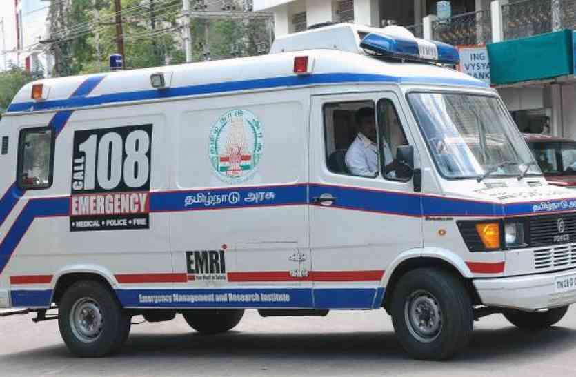 Elderly man's body lay on road for 6 hours in chennai सडक़ पर छह घंटे पड़ा रहा बुजुर्ग का शव, न एम्बुलेंस आई, न इलाज मिल सका