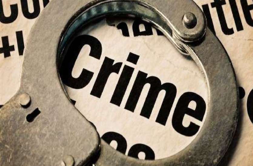 चौकीदार को शराबी युवक को टोकना पड़ा भारी, लाठी से पीट-पीटकर उतारा मौत के घाट चौकीदार को शराबी युवक को टोकना पड़ा भारी, लाठी से पीट-पीटकर उतारा मौत के घाट