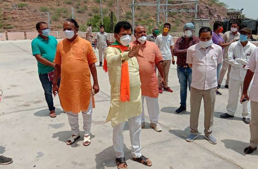 Why did the Union Minister, seeing the Kovid Center, said that the off केन्द्रीय मंत्री ने कोविड सेंटर देखकर क्यों कहा अधिकारियों को नरक में जाओगे....