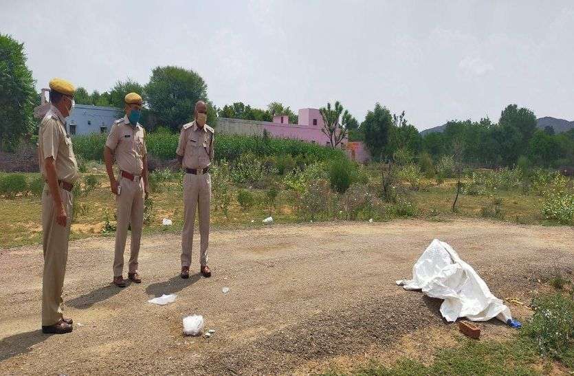रात को खाना खाने गया ट्रक चालक, सुबह मिला शव रात को खाना खाने गया ट्रक चालक, सुबह मिला शव