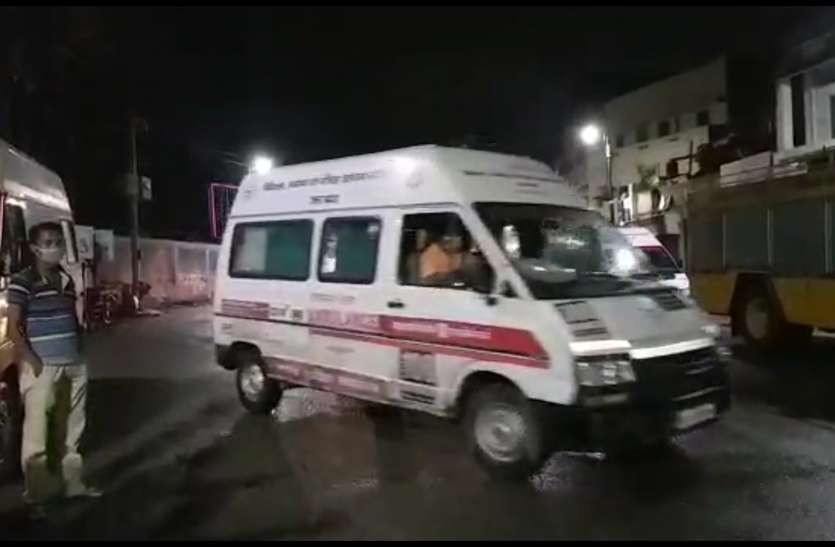 Gas leak वाराणसी में क्लोरिन गैस रिसाव से दहशत और अफरा तफरी, कई लोग बेहोश