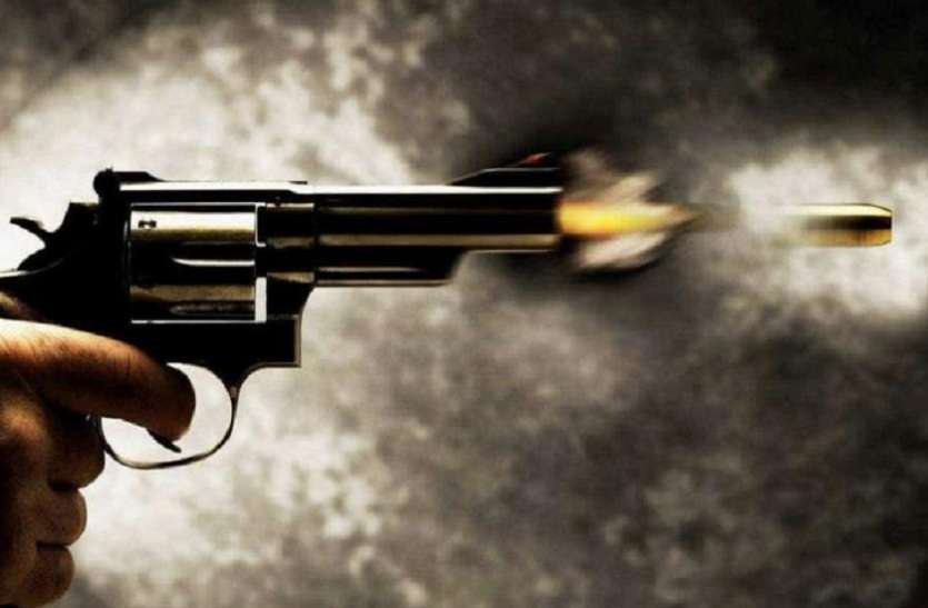 Murder (Symbolic photo) जमीन विवाद में गोली मार कर किशोर की हत्या