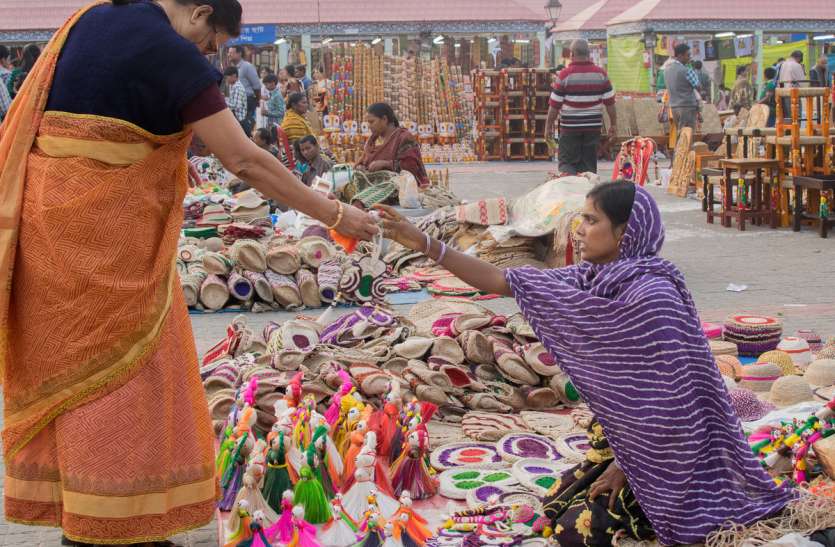 शहरी निकायों में थड़ी-ठेला व्यवसायियों का फिर होगा सर्वे शहरी निकायों में थड़ी-ठेला व्यवसायियों का फिर होगा सर्वे