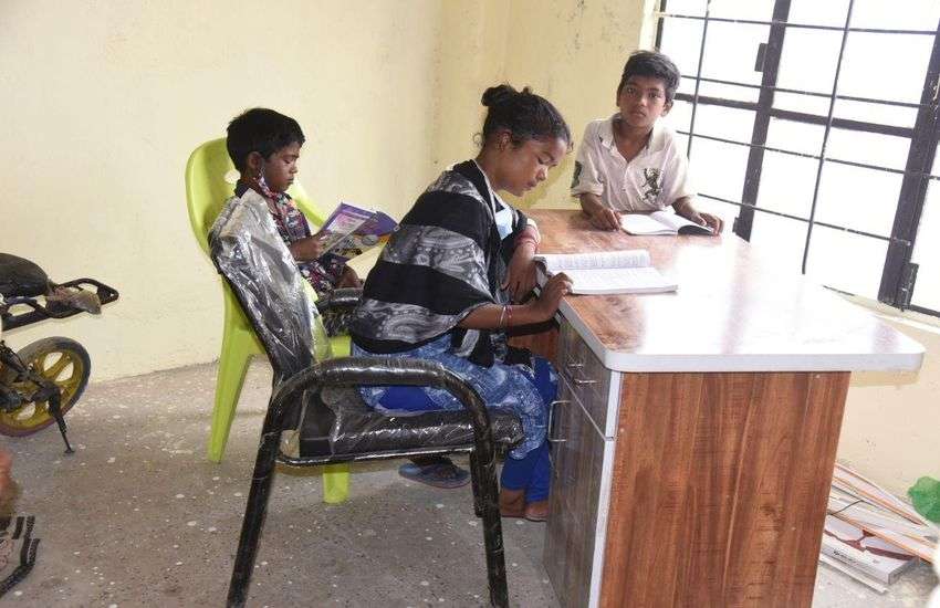 फुटपाथ से फ्लैट तक ले गई 'प्रतिभा'