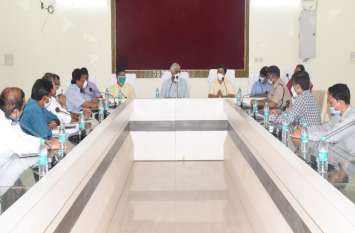 अंबिकापुर में 2 दिन का होगा टोटल लॉकडाउन, ये दिन किए गए निर्धारित, जिले के बॉर्डर पर फिर होगा पुलिस का कड़ा पहरा अंबिकापुर में 2 दिन का होगा टोटल लॉकडाउन, ये दिन किए गए निर्धारित, जिले के बॉर्डर पर फिर होगा पुलिस का कड़ा पहरा