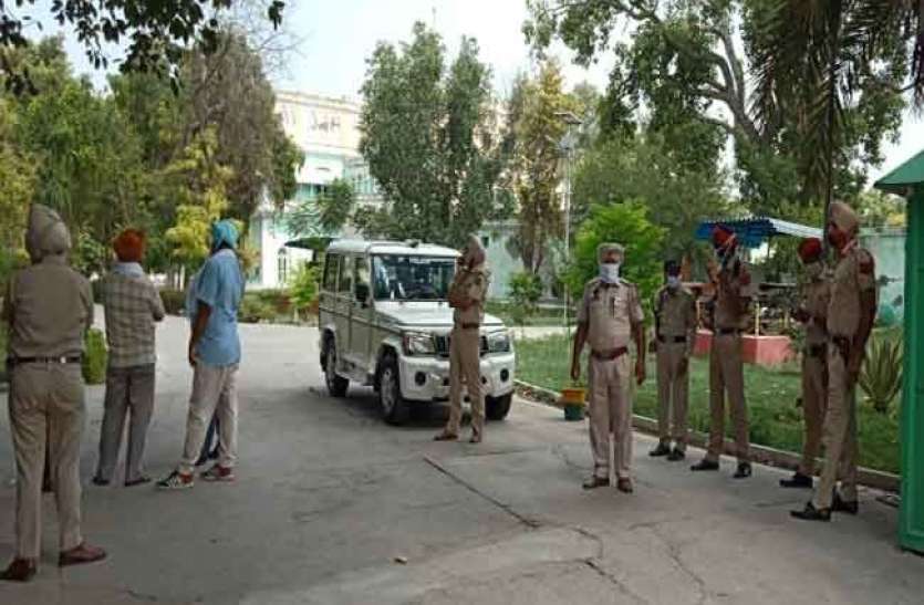फरीदकोट में राजमहल पर कब्जे का प्रयास करने पर तैनात पुलिस 25 हजार करोड़ की संपत्ति का विवादः राजमहल पर कब्जे का प्रयास