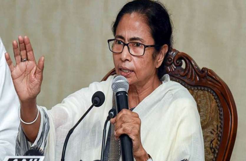 बंगाल की सीएम ममता ने दी आईसीएसई-आईएससी के सफल छात्रों को बधाई बंगाल की सीएम ममता ने दी आईसीएसई-आईएससी के सफल छात्रों को बधाई